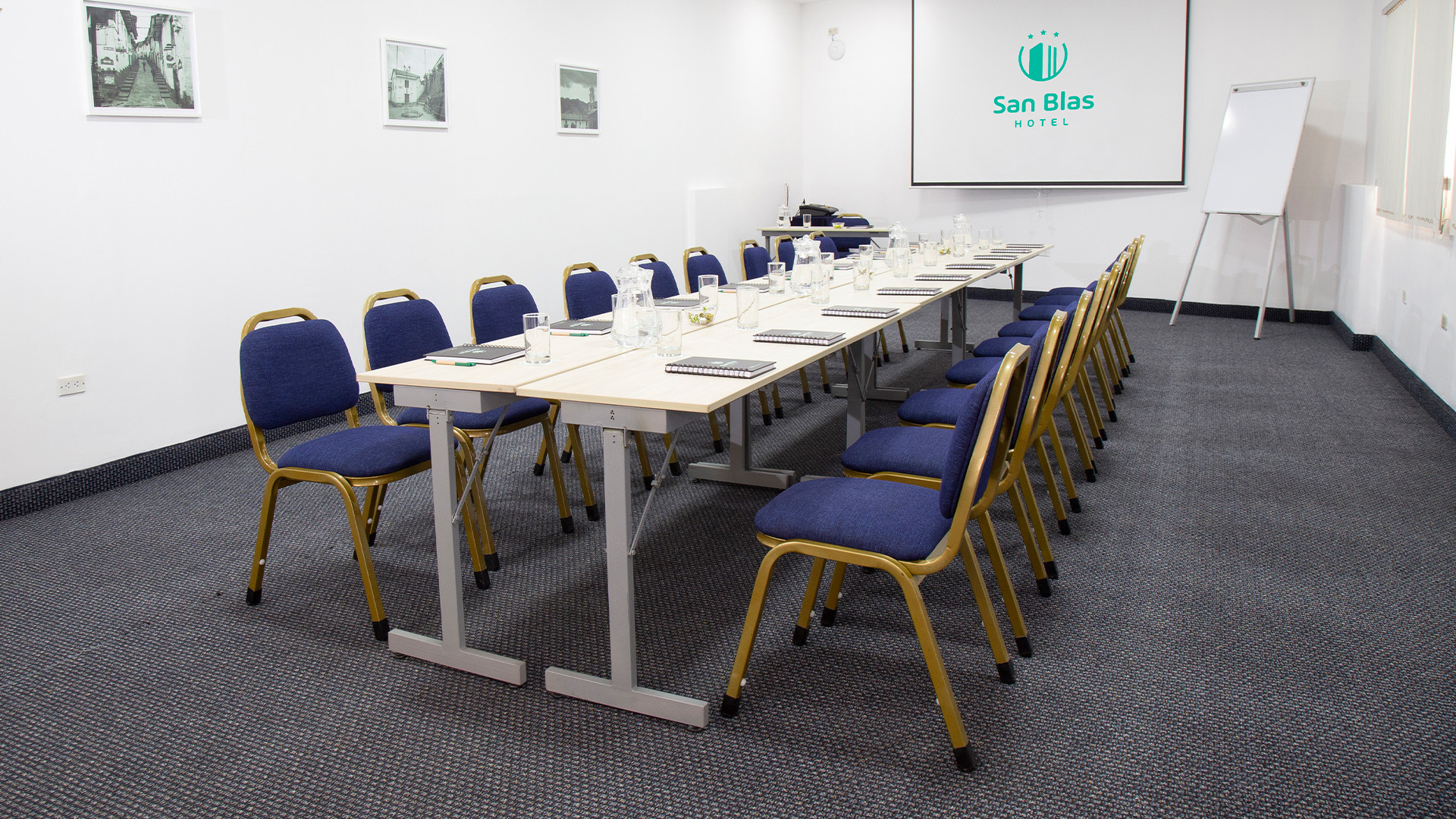 Capacidad máxima: 30 Personas