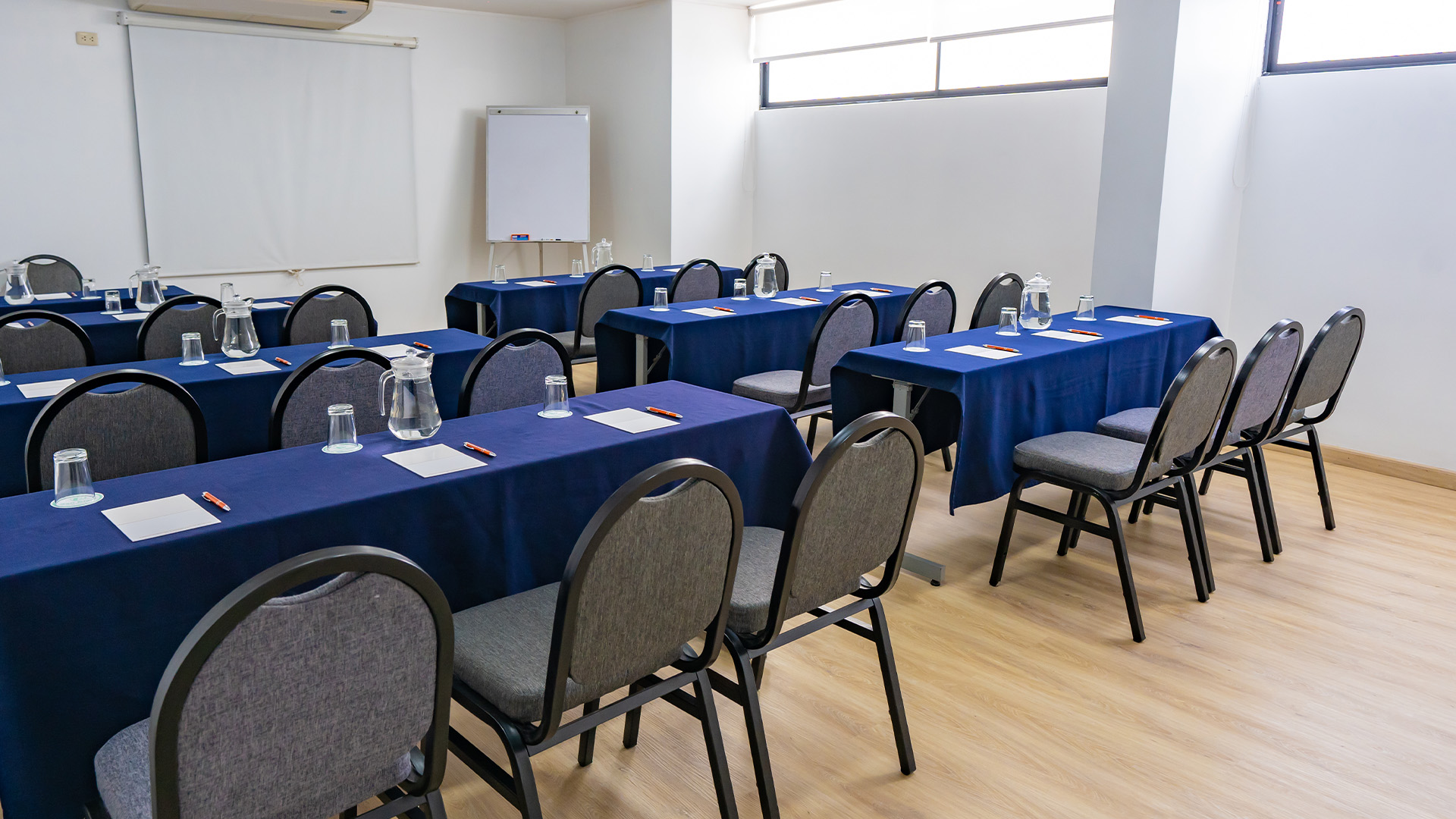 Capacidad máxima: 20 Personas